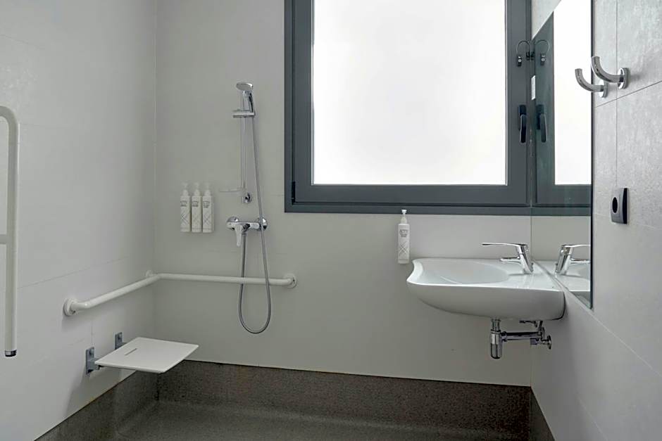 Four Points Flex by Sheraton Madrid Atocha
