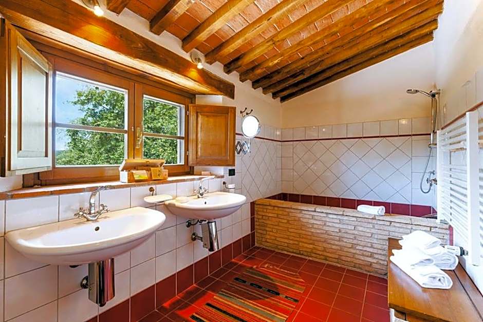 Agriturismo & Cantina Tenuta Casteani