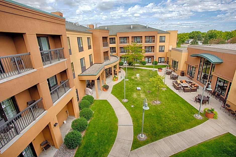 Courtyard Fargo Moorhead, MN