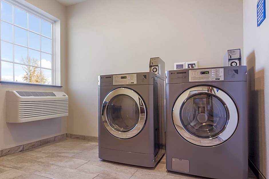 Cobblestone Hotel & Suites - Lamar