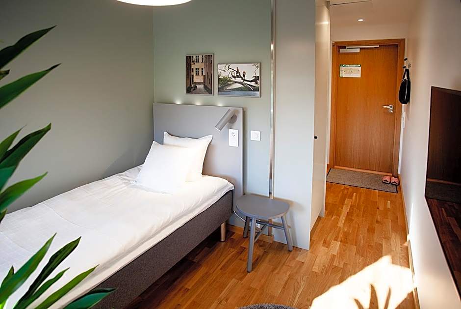 First Hotel The Studio