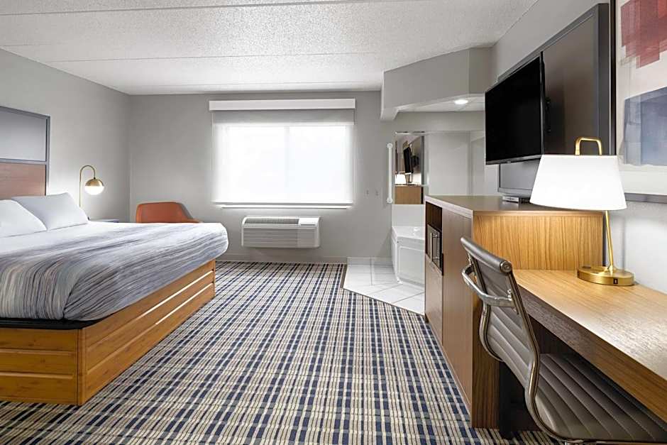 AmericInn by Wyndham Muscatine