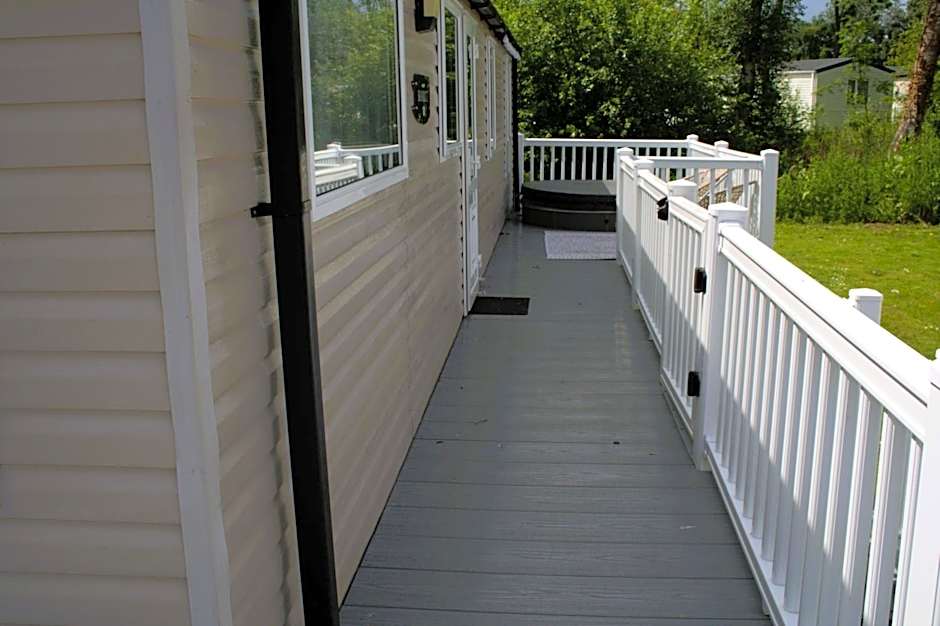 41 the meadows luxury hot tub holidays tattershall lakes