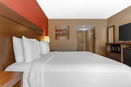 King Suite with Spa Bath