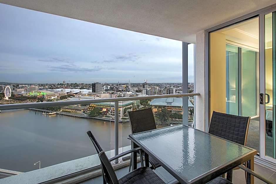 Evolution Apartments