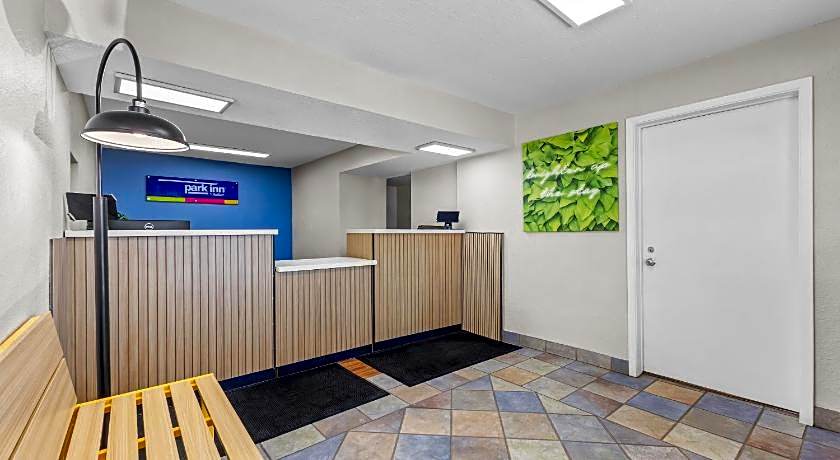 Park Inn by Radisson, Wells