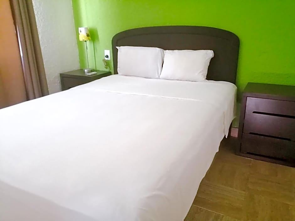 Nirvana Hotel & Hostel - Cancun Hotel Zone – Cancun, TX