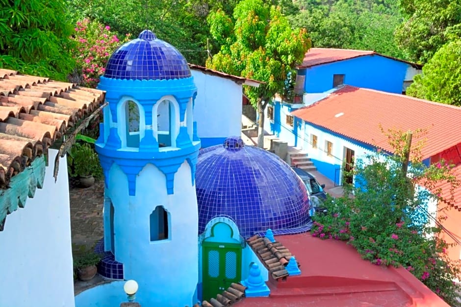 Copper Canyon Riverside Lodge