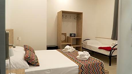 Triple Room with Private Bathroom