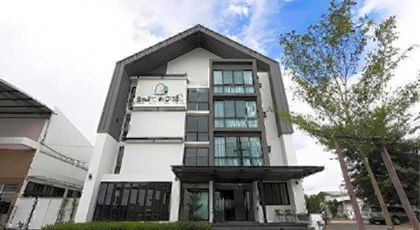 Esy Hotel