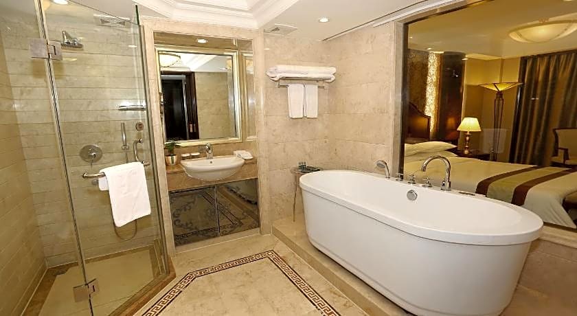 Grand Palace Hotel（Grand Hotel Management Group）
