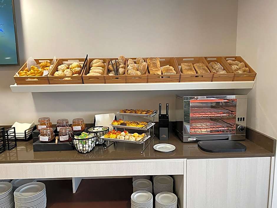 Cascais City & Beach Hotel