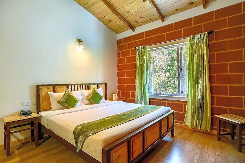 Altius Nest Hotel
