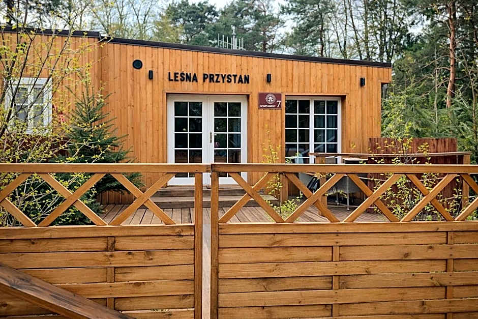 Apartamenty Leśna Przystań nad jeziorem