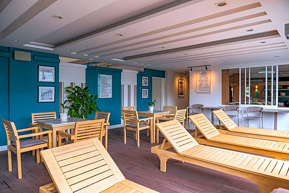 Ratana Hotel Rassada