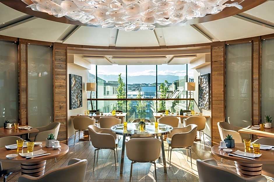 Four Seasons Hotel Des Bergues Geneva