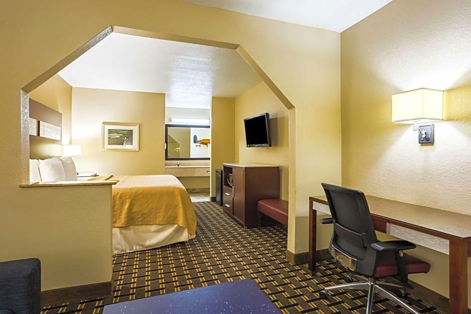 Quality Inn & Suites Oxford