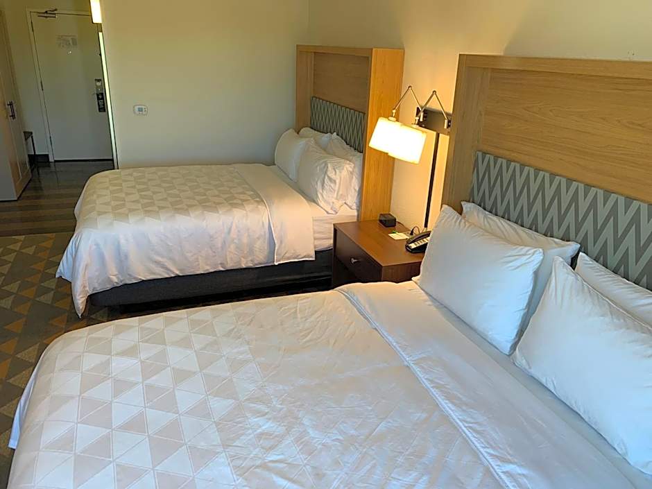 Holiday Inn Baton Rouge-South By IHG