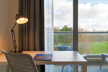 Superior Room 1 Twin Bed