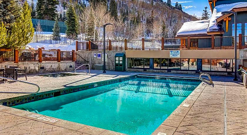 Lodges At Deer Valley