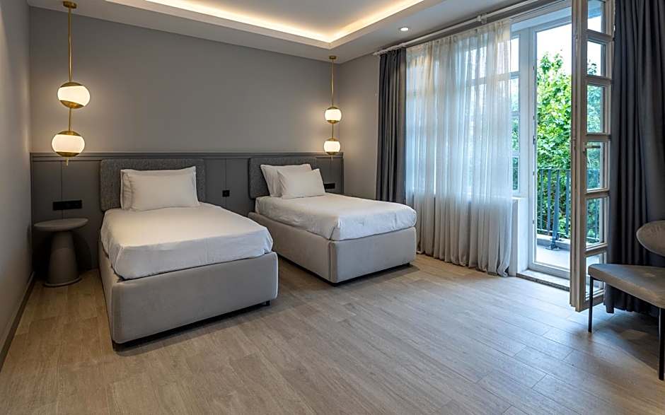 Royal Hayat Hotel Old Town