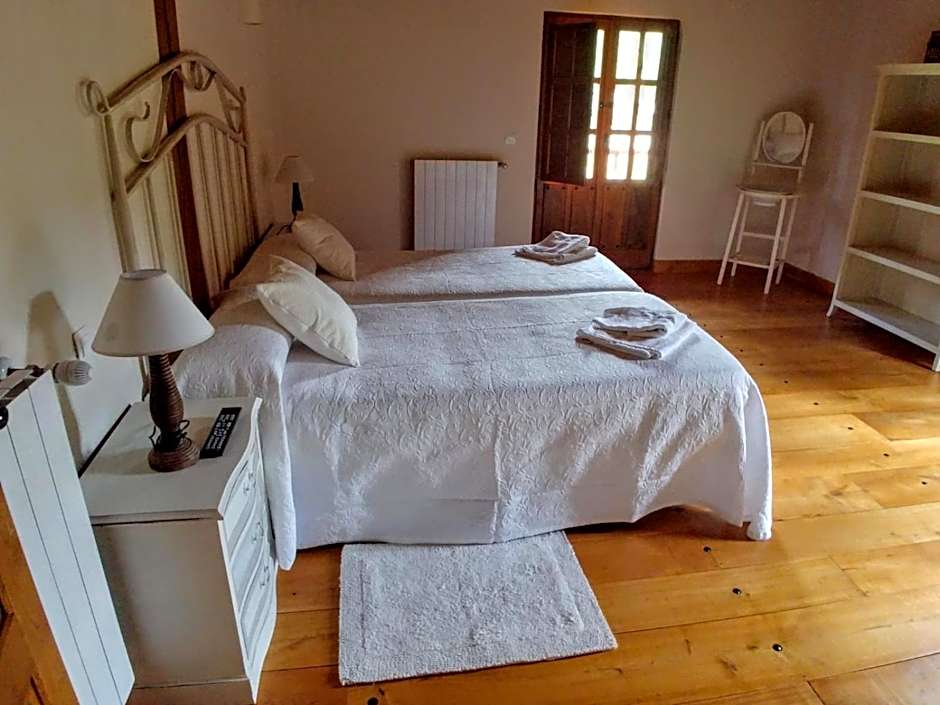 Trisileja en Novales