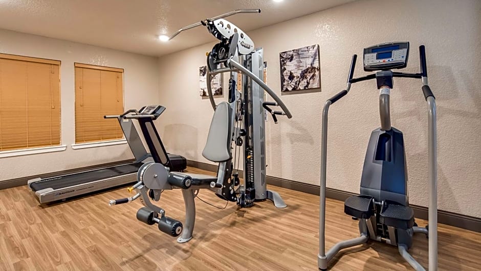 Best Western Plus Bayshore Inn