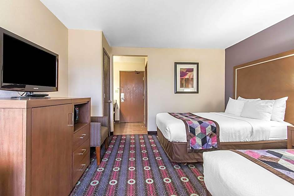 Comfort Inn Tulsa Midtown