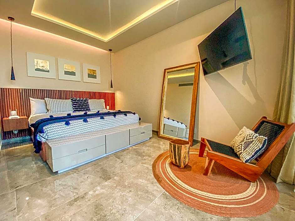 Mistiq Tulum