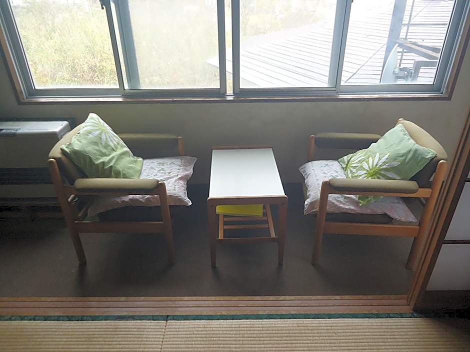 Cafe Cerisier栖里時絵