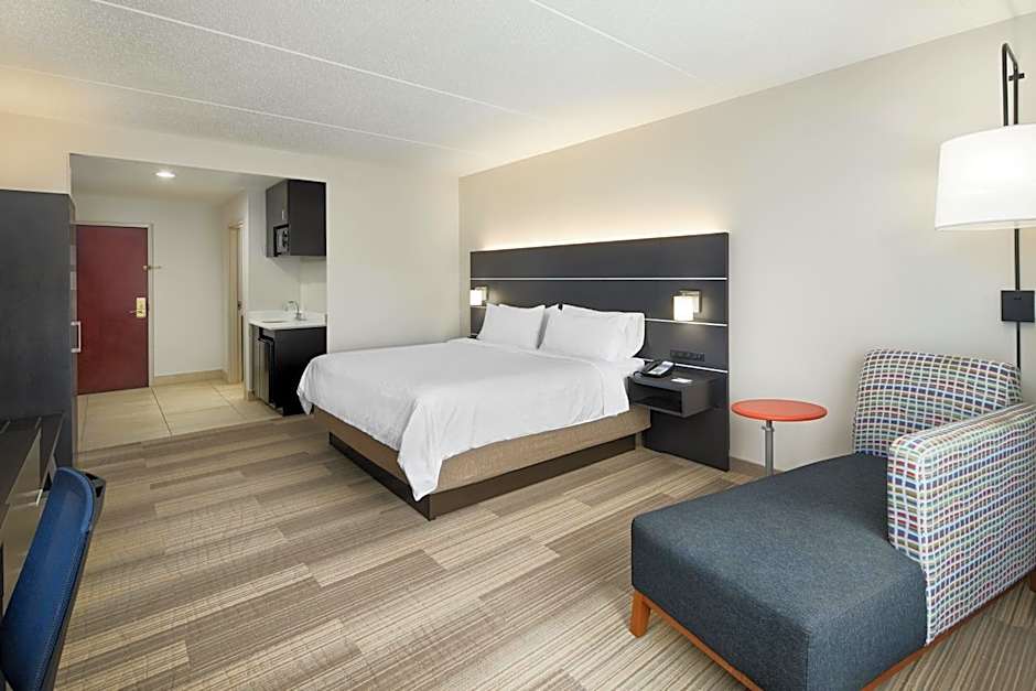Holiday Inn Express Hotel & Suites Spartanburg-North By IHG