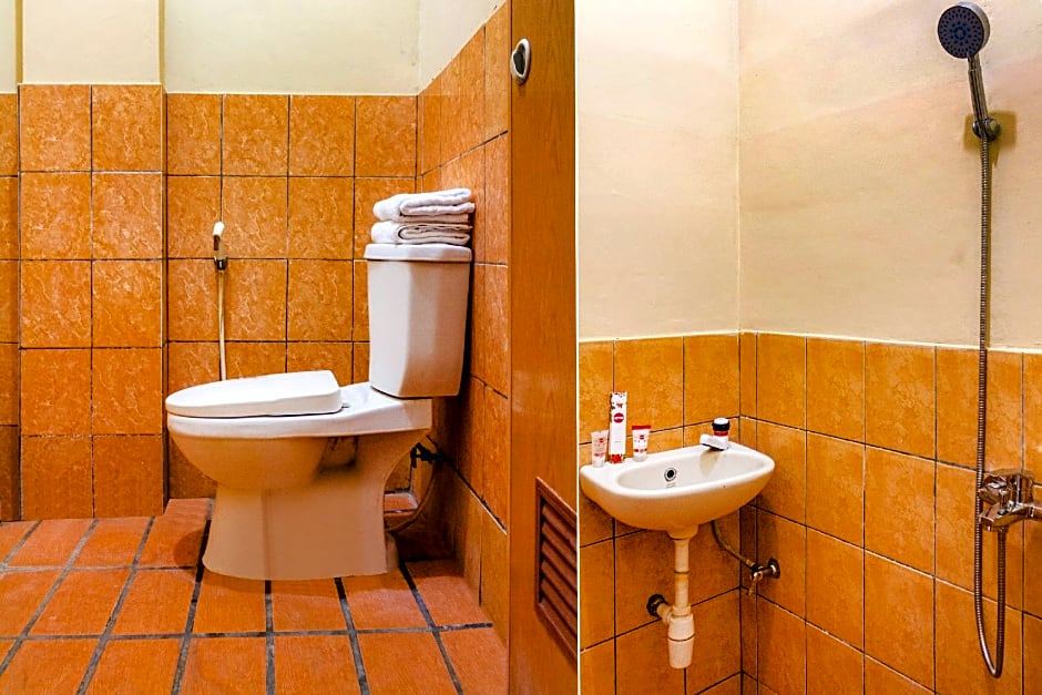 OYO 789 Pelangi Guest House