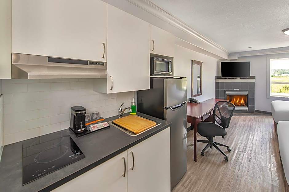Quality Inn & Suites Whitecourt