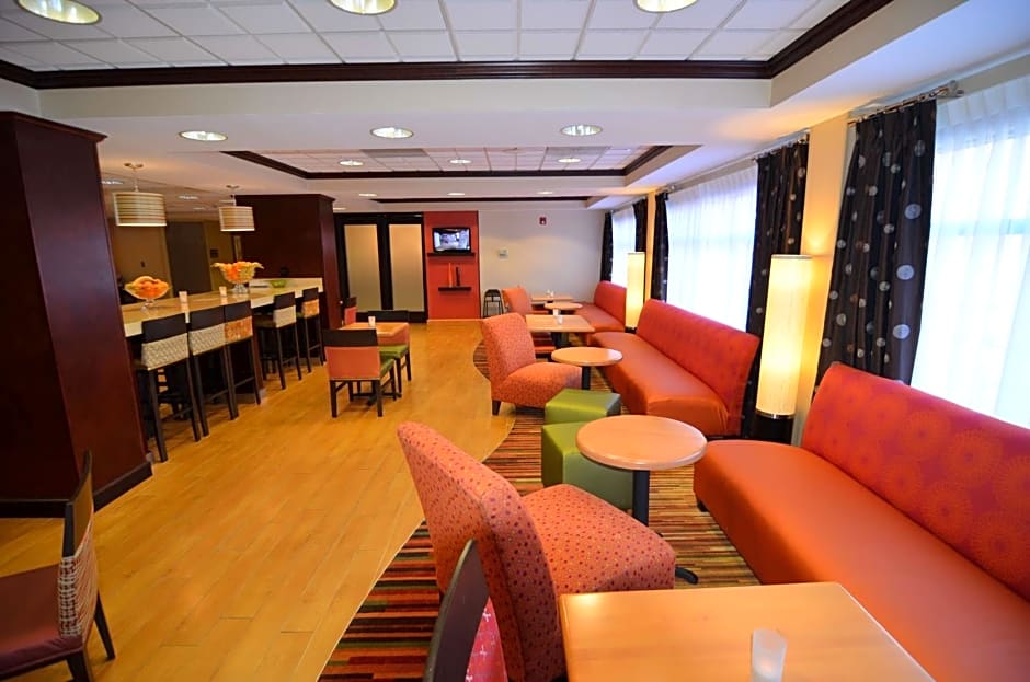 Hampton Inn By Hilton Groton