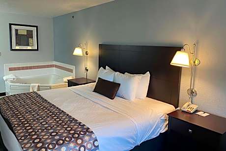 King Suite with Spa Bath
