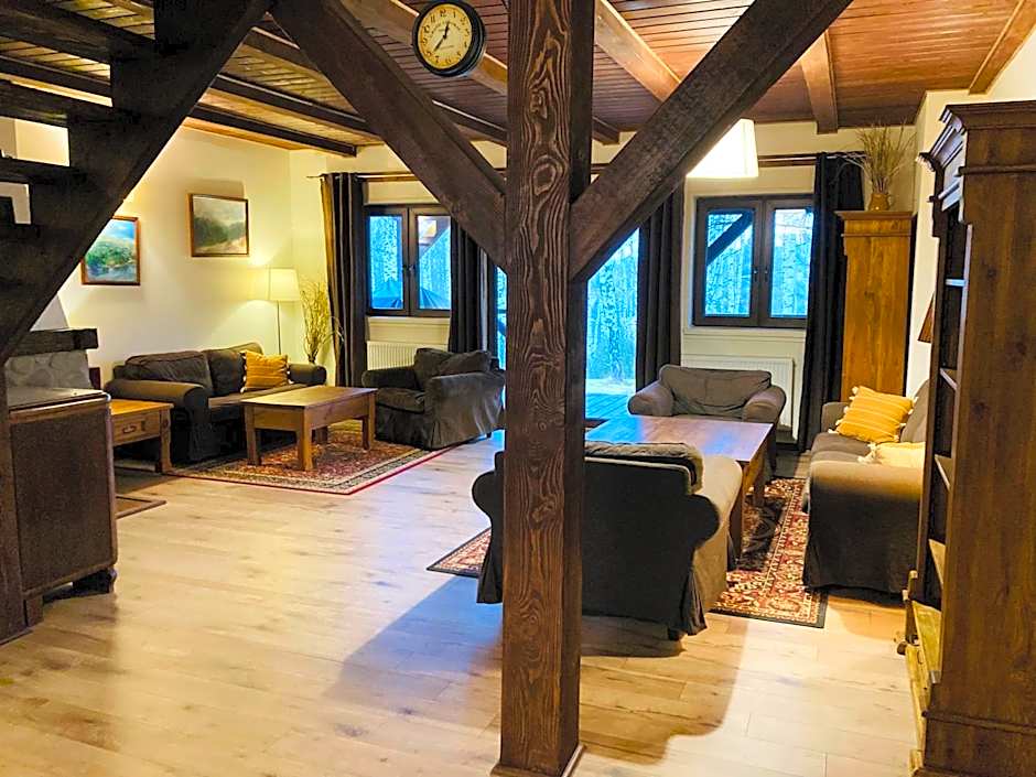 Modryna - Modrzewiowy Dom