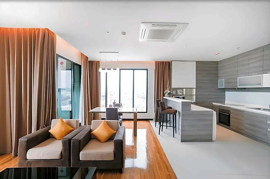 Lumen Bangkok Srinakarin