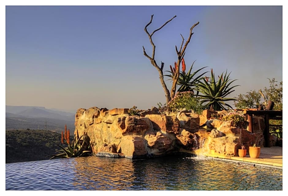 Leopards and Louries Bush Lodge