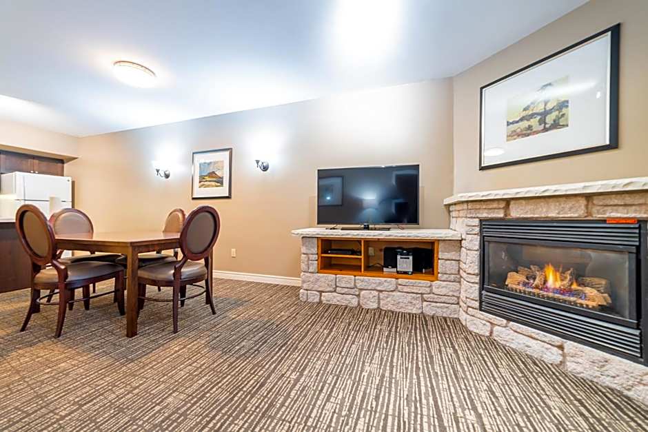 Horseshoe Valley Suites - The Azure