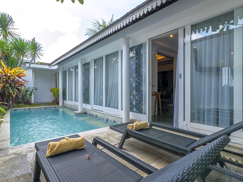 Astana Batubelig Villa Seminyak