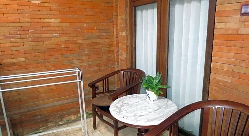 Laghawa Beach Inn Hotel