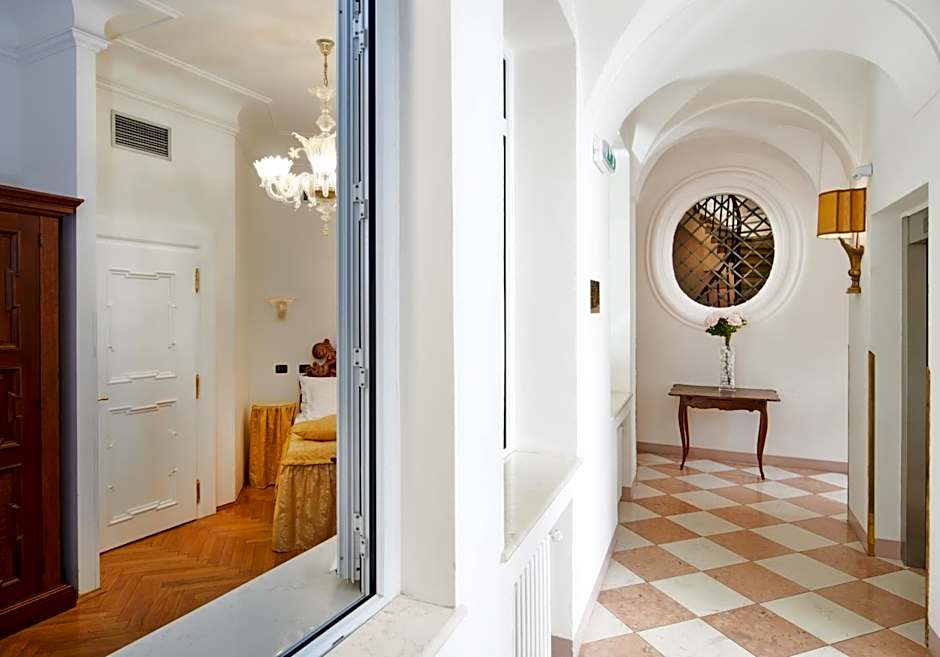 Charles Bridge Palace Hotel