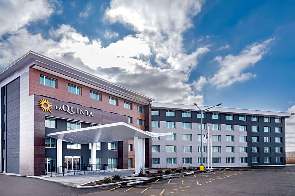 La Quinta Inn & Suites by Wyndham Rosemont/O Hare