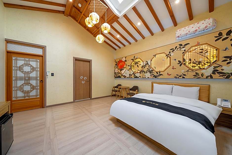 Hanok Hotel Kung
