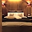 Alexander Charme Hotel