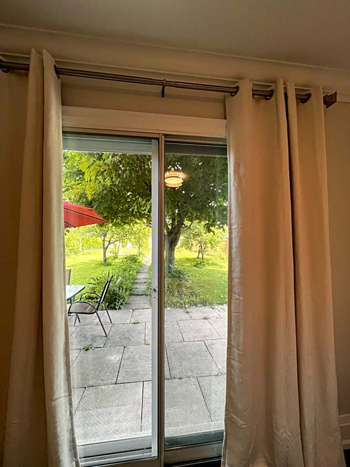 2 bedroom 1 Parking Ground floor unit