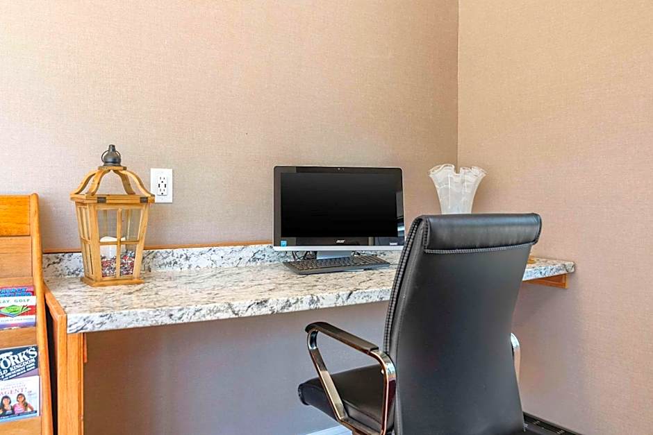Casco Bay Hotel Portland Airport - Maine Mall, Ascend Hotel Collection