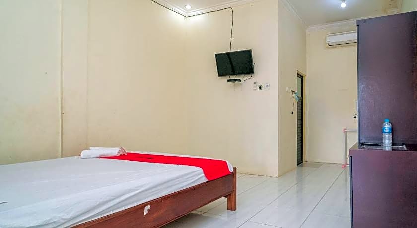 RedDoorz Syariah @ Jalan Bukit Kaminting 2