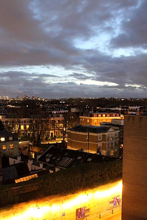 Stamford Bridge Hotel