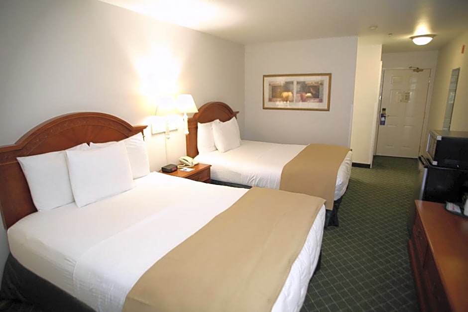Baymont INN & Suites by Wyndham